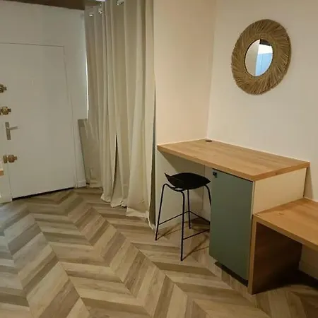 Apartment Studio Neuf Centre Historique Halles